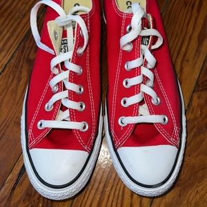 Chuck Taylor All Star Red Low-Top Converse Size 9.5W / 7.5M